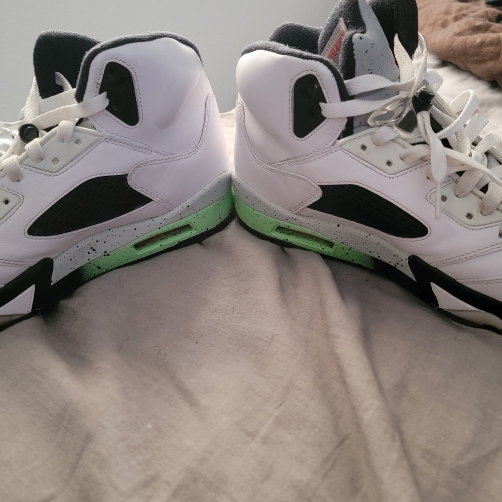 Jordan 5 poison green